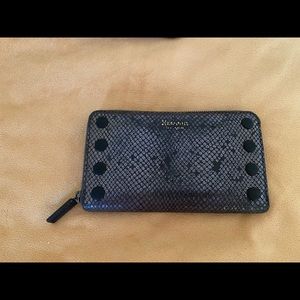 Hammitt wallet